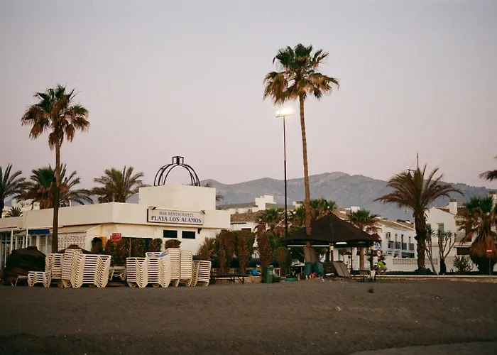 Micaela Charming Hostal Torremolinos