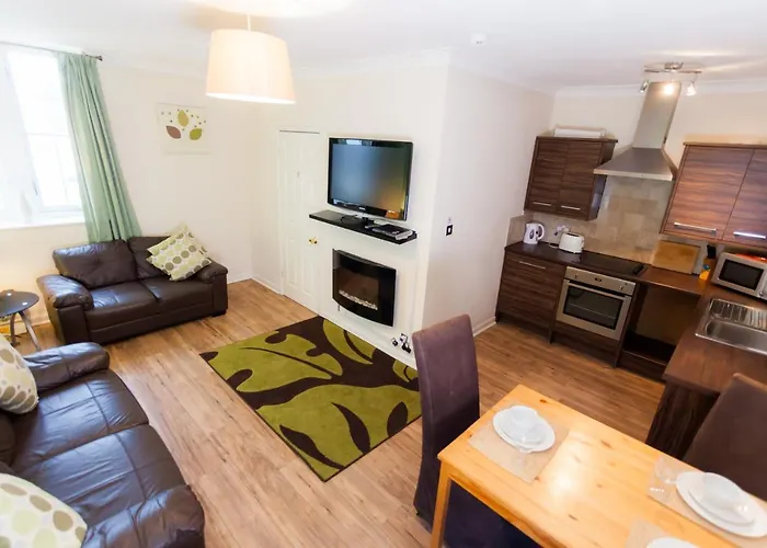 Albion Guest House & Apartments Pembroke Dock