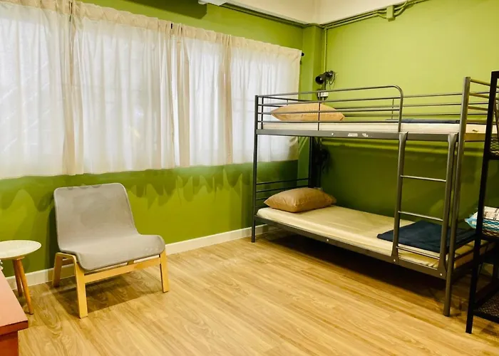 Grasshopper Bed And Cafe Hotel Pak Kret