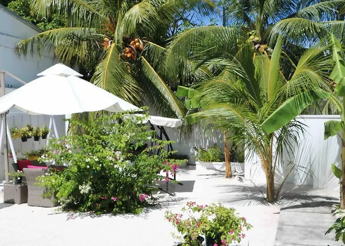Fiyala Homestay Addu City
