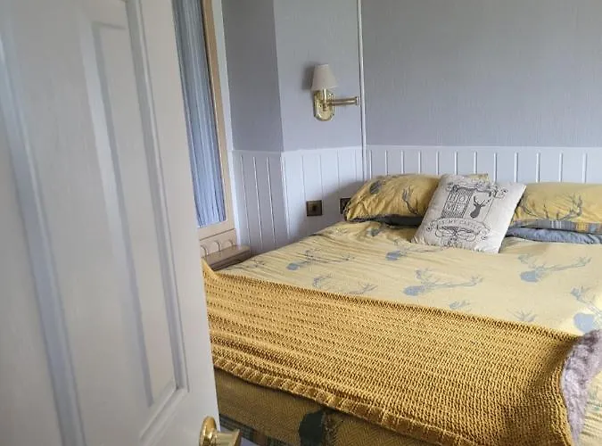 Rooms At Tarrareoch Bathgate