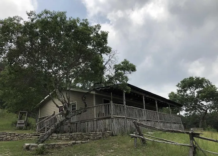 Antler Mountain House Hotel Tarpley