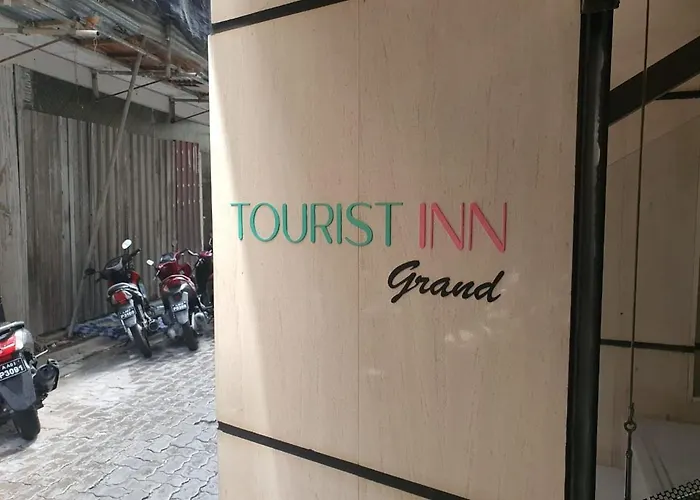 Tourist Inn Grand Male