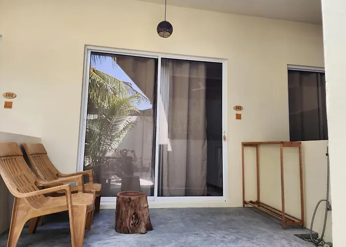 Dhigurah Dhonveli Boutique Hotel