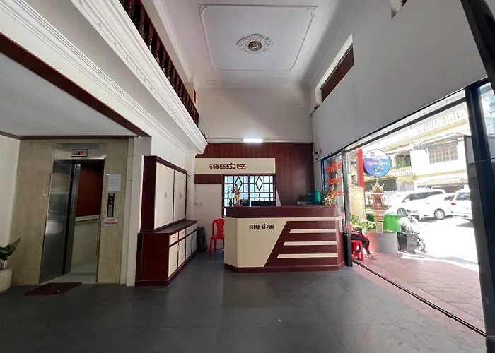 Empire House, Phnom Penh Hotel