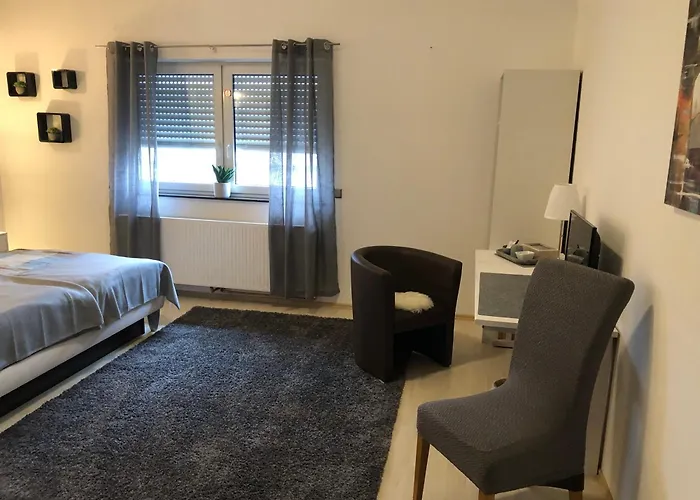 Pension Am Roemerhof Munzenberg