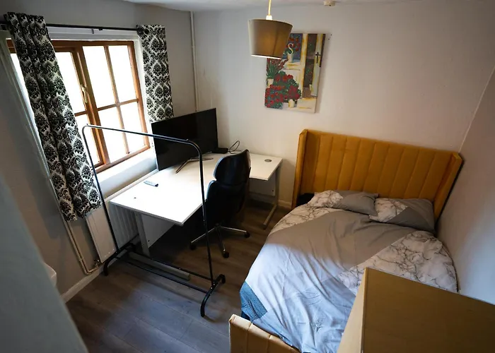 Sevenoaks Guest House Trimley Heath