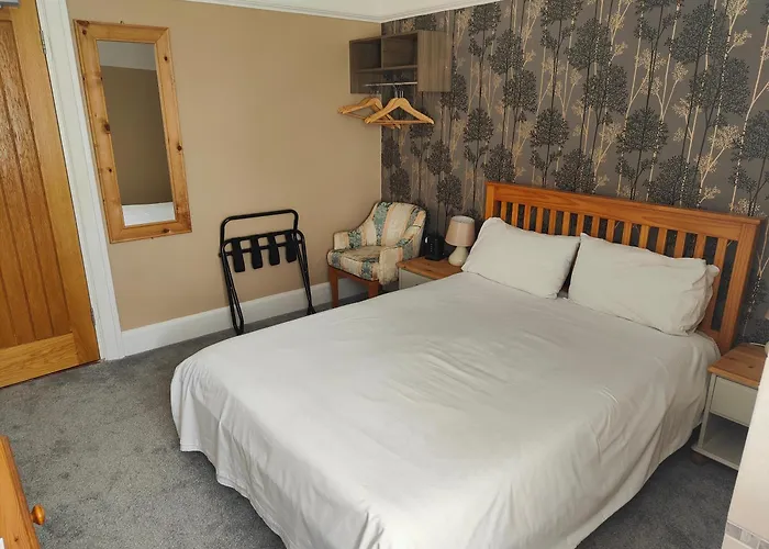 Pine Lodge Hotel Newquay 