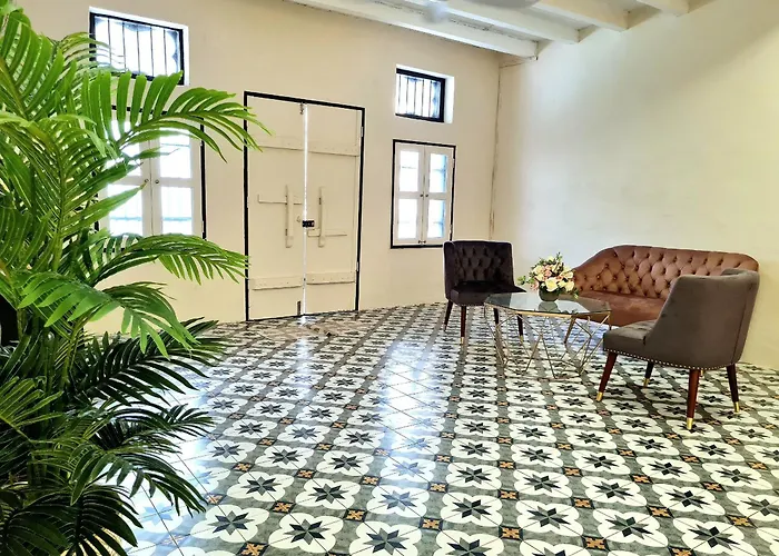 Stewart Hotel At 67 By Evr - Newly Renovated 2024 George Town