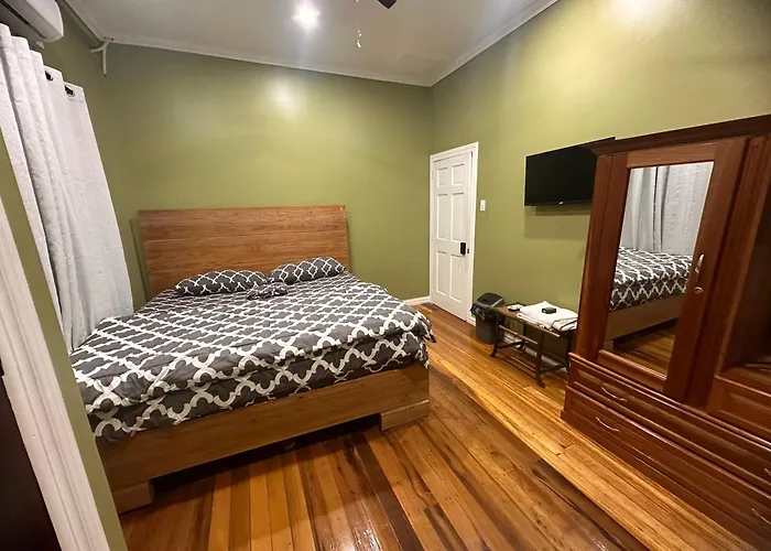 Hollywood Guesthouse Georgetown