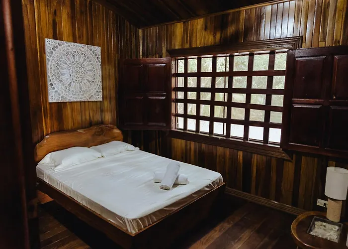 Sunny'S Hotel Jaco