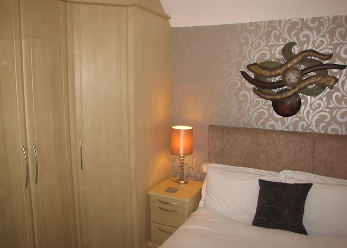 Ashmira Guest House Weymouth