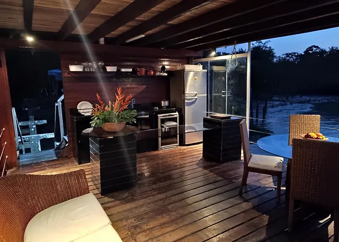 Suite Bangalo Ilha Da Fantasia Belem 