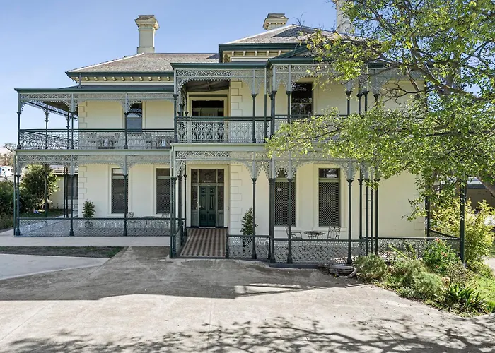 Myers Manor I Geelong Cbd Hotel