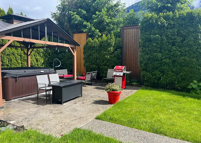 Whitewater Cottage Chilliwack