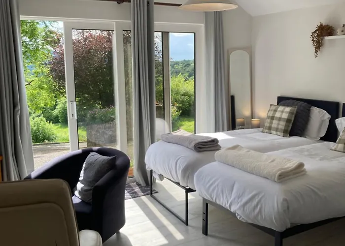 Hillside Hideaway Hotel Omagh