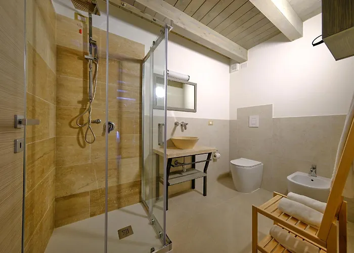 Zenith Rooms Iglesias