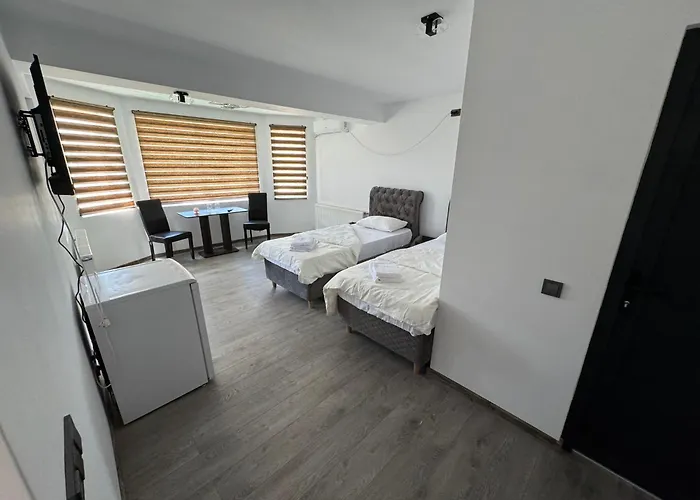 Viv House Hotel Valenii de Munte