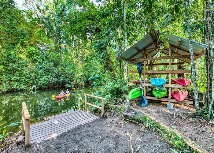 Pachamama Nueva River Side Bungalows Punta Uva Puerto Viejo de Talamanca