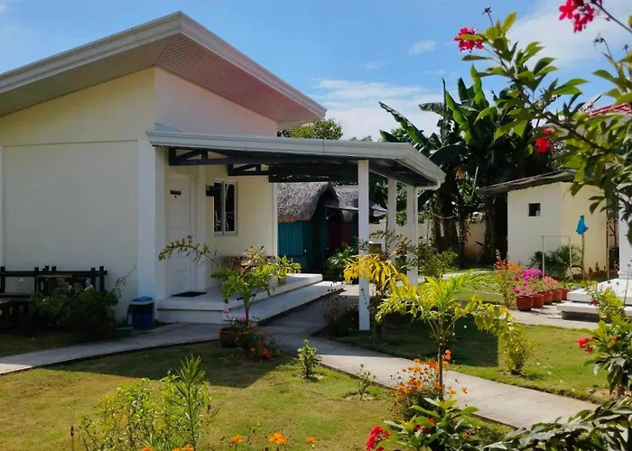The Kubo Gardens Hotel San Juan 