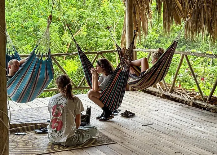 Encanto Hostel Guachaca