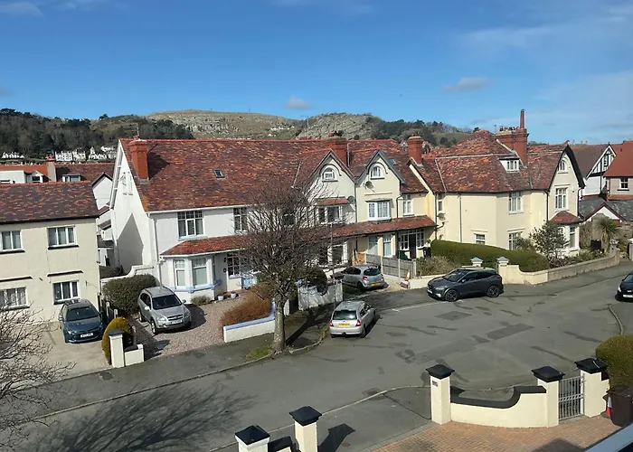 Cornerways Llandudno Hotel