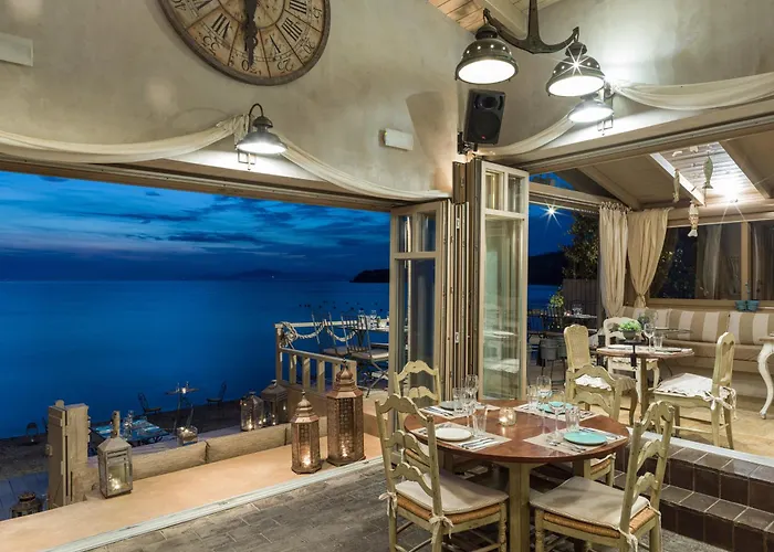 Six Keys Hotel Afissos