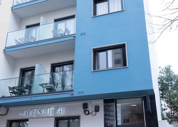 Avenue 41 Guest House Faro