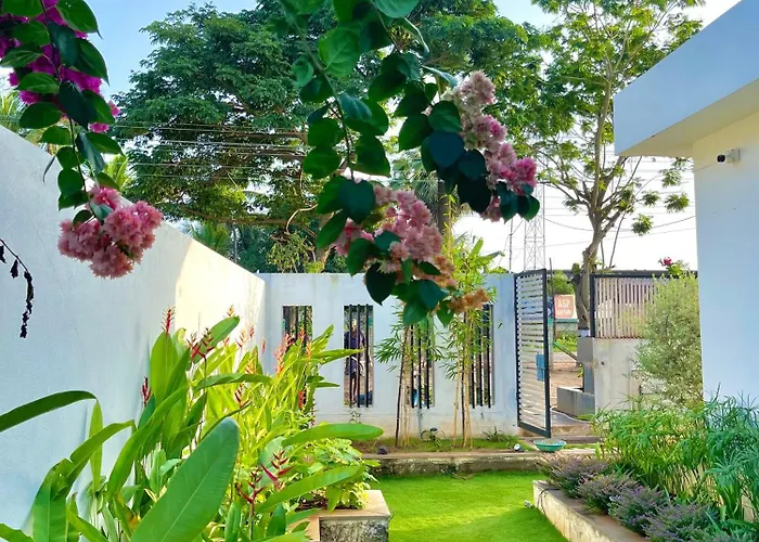 Six Boutique Collection Hotel Mannargudi