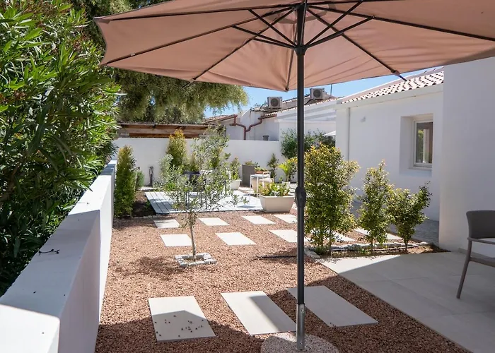 Villa Est San Teodoro 