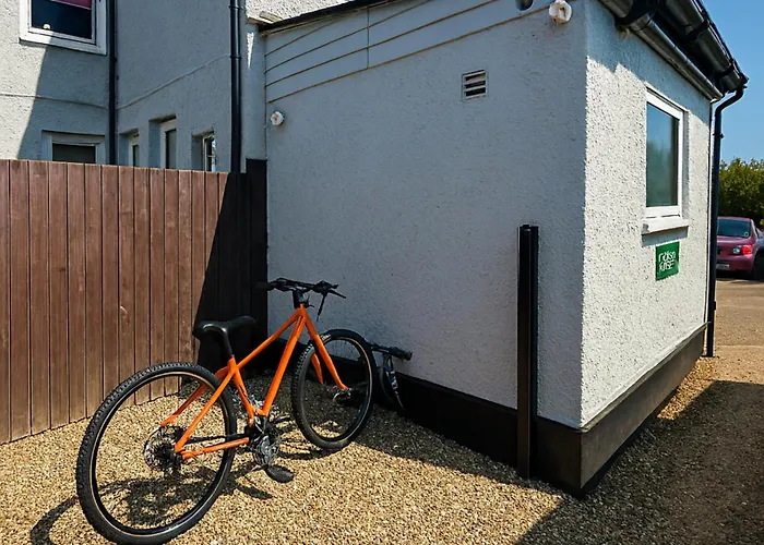 The Railway Sleeper Lodge Colchester