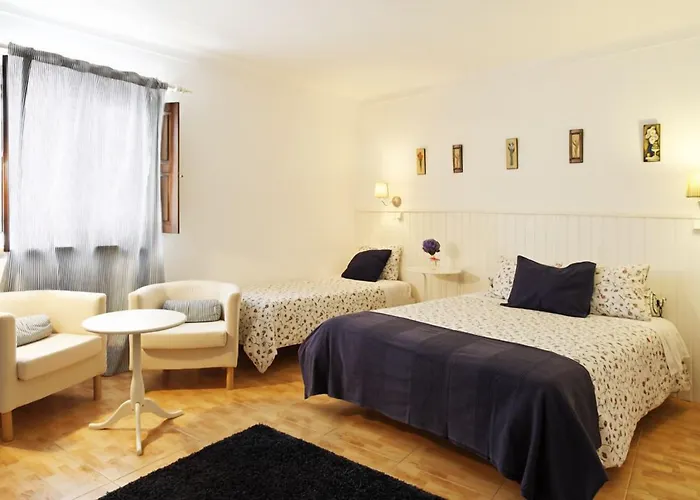 Vinnus Guesthouse Ericeira