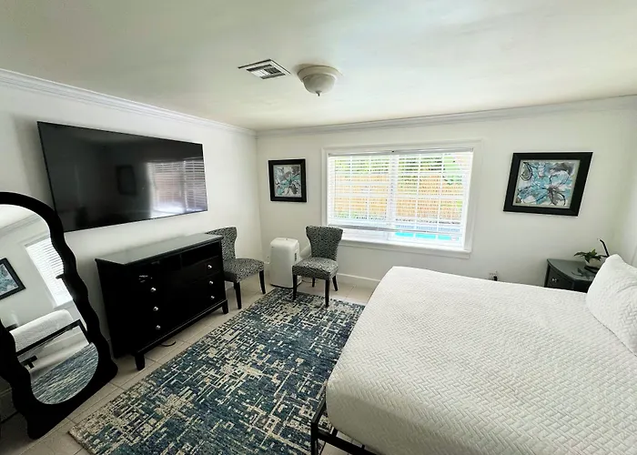 Inn On The Drive Wilton Manors