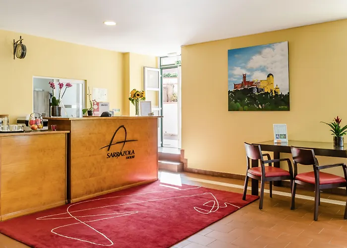 Sarrazola House Hotel Colares