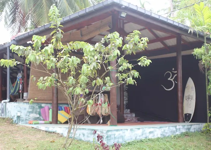 Surf & Yoga Sri Lanka - Surf Camp And Yoga Retreat With Coworking Space Mirissa