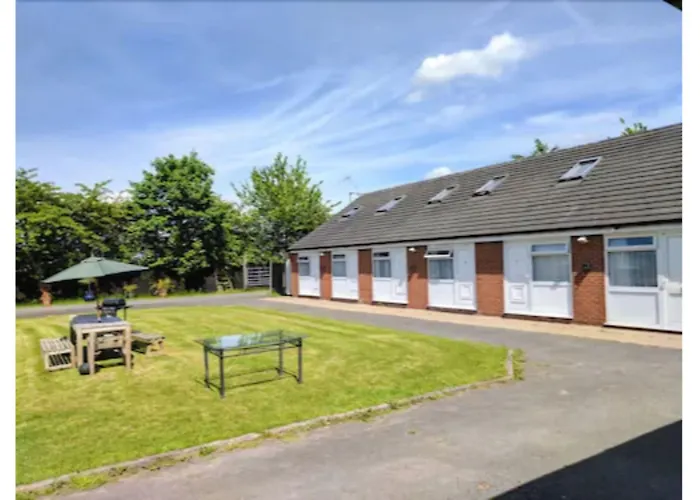 Chelford Guesthouse Marthall