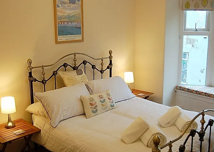 Saint Cadfans Lodge Tywyn