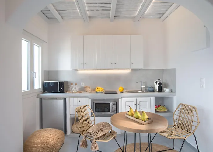 Perla Suites - Delmar Collection Pollonia