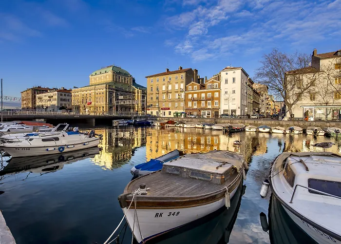 Deluxe Ploech Hotel Rijeka