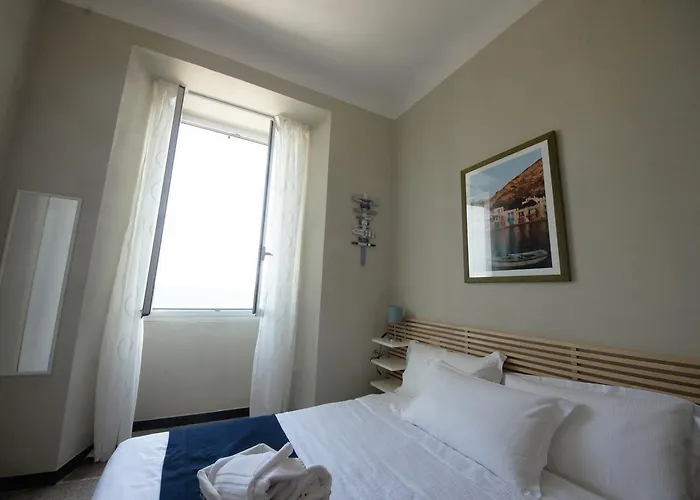 Luna Rooms Savona