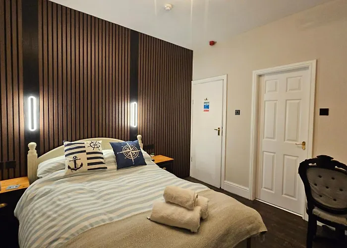 Amble Harbour Retreats Hotel