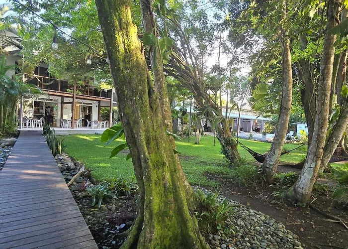 Hotel Cahuita Inn