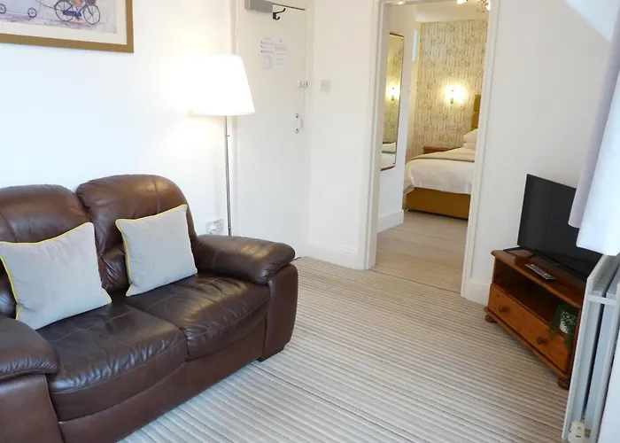 The Cliffbury Hotel Llandudno