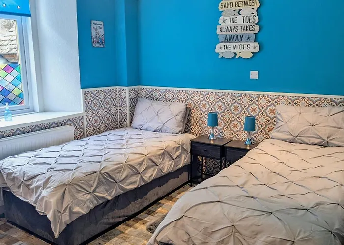 Commodore Guesthouse, Seaside Holiday Suites Rothesay