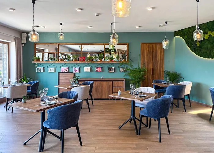 Natura Hill Zebegeny - Butik Szobak Es Etterem