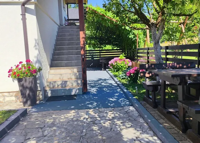 House Leonarda Hotel Grabovac 