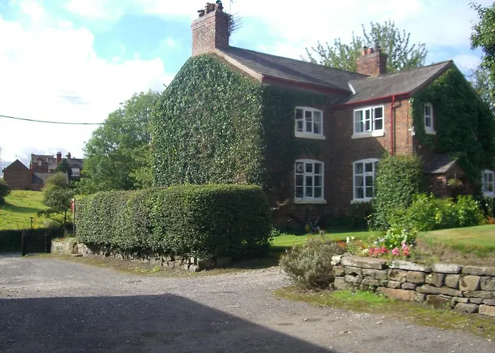 Ash Farm Country House Little Bollington