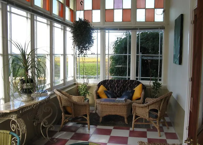 Ugbrooke Country Estate Hotel Lower Dashwood