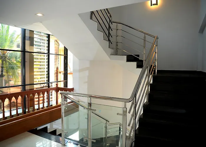Roopmahal Hotel Thiruvananthapuram