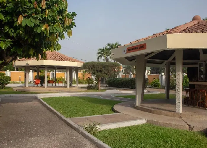 Ssnit Guest House Accra